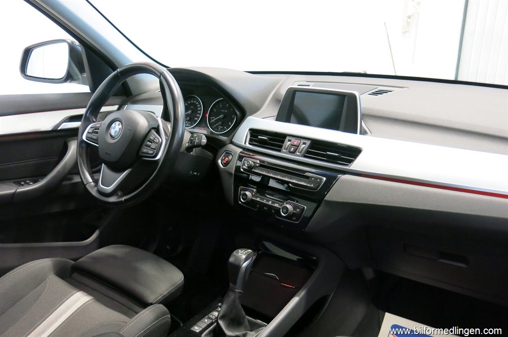Bild 16 på BMW X1