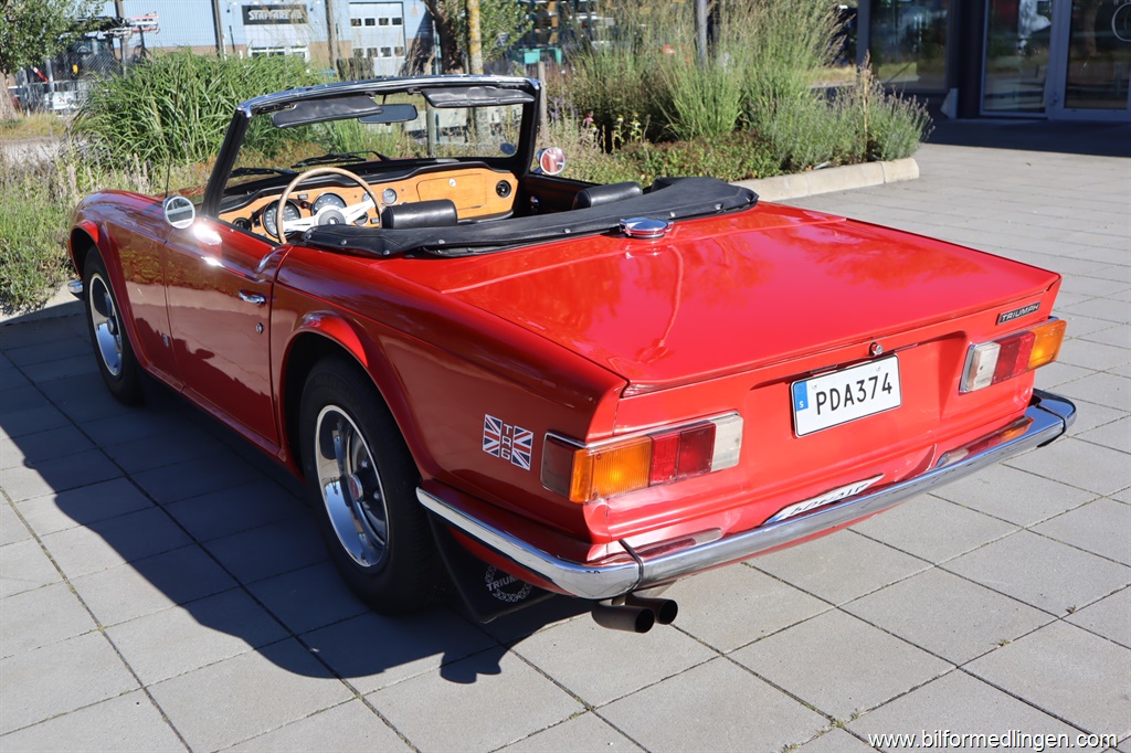 Bild 12 på Triumph TR6