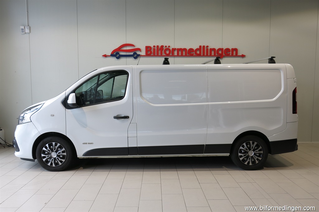 Bild 1 på Nissan NV300)