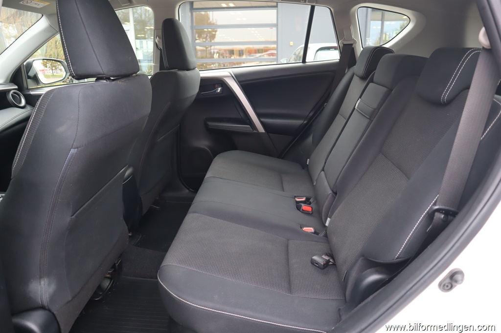 Bild 6 på Toyota RAV4