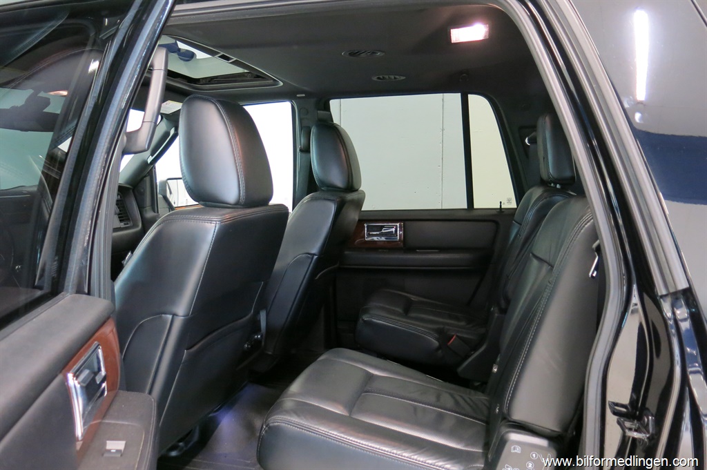 Bild 6 på Lincoln Navigator