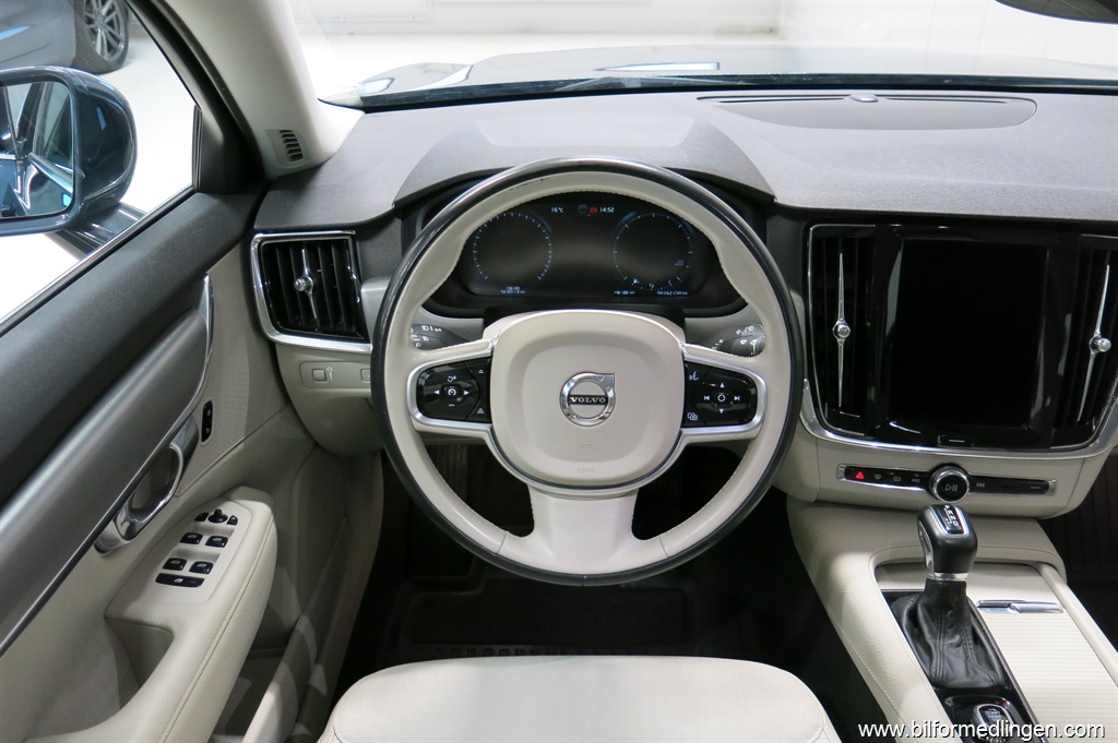 Bild 10 på Volvo V90