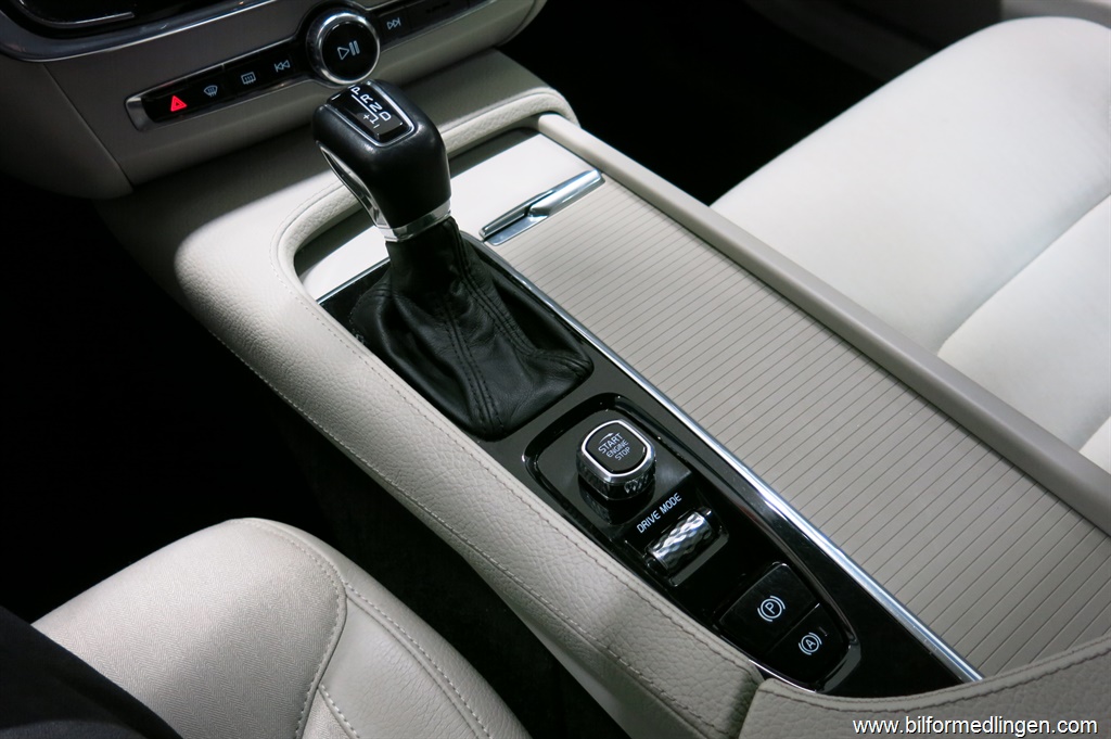 Bild 16 på Volvo V90