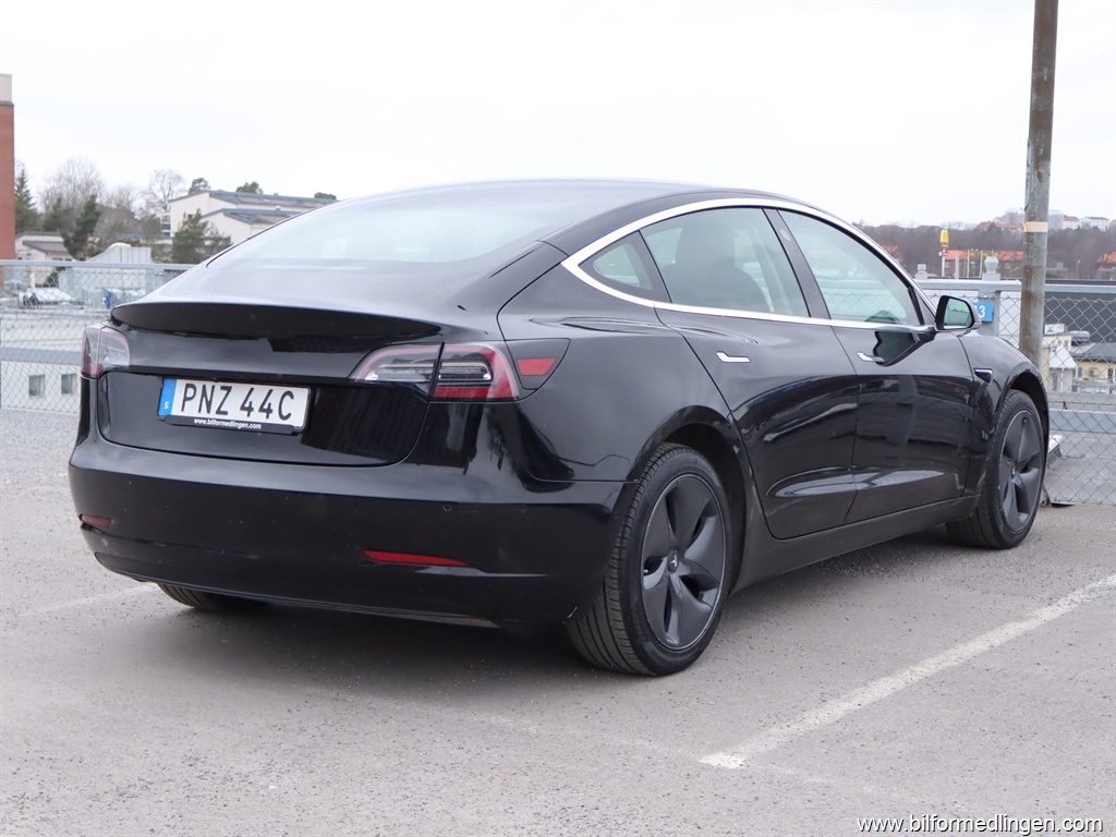 Bild 4 på Tesla Model 3