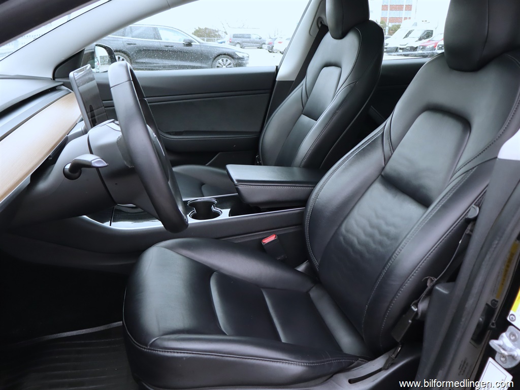 Bild 6 på Tesla Model 3