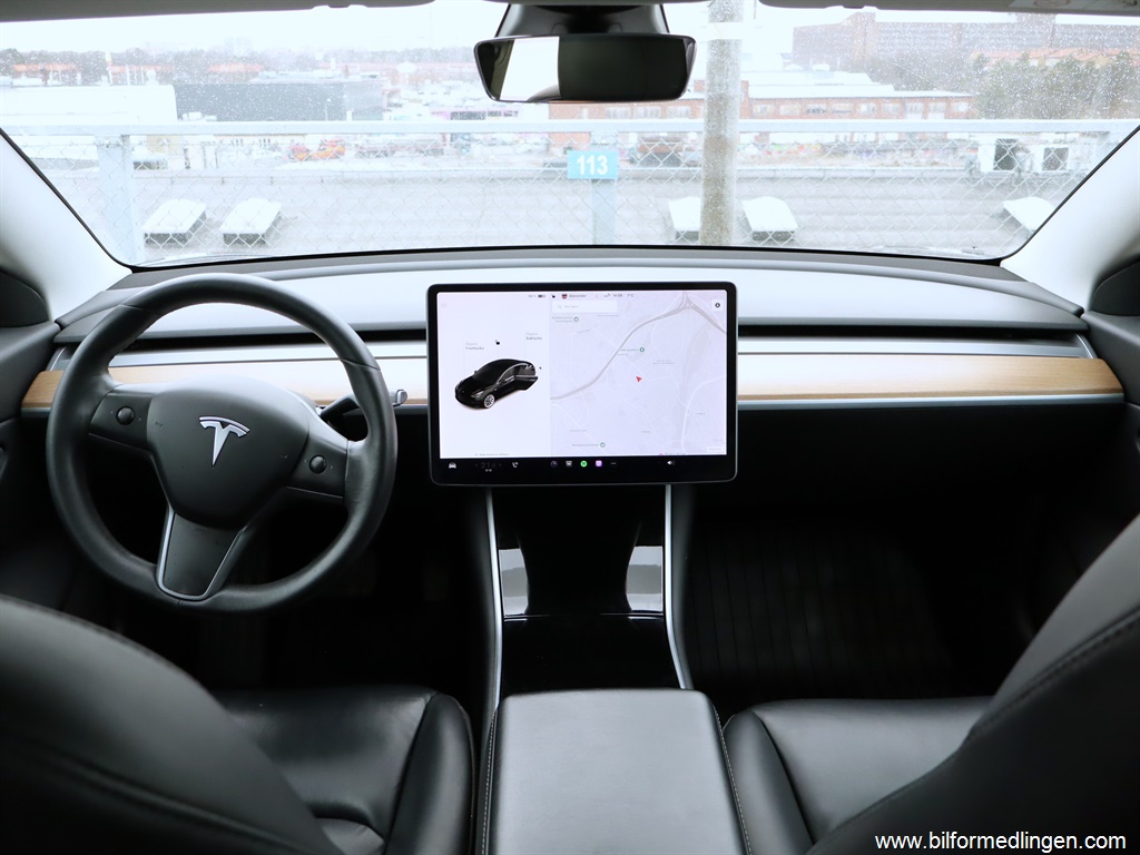 Bild 7 på Tesla Model 3