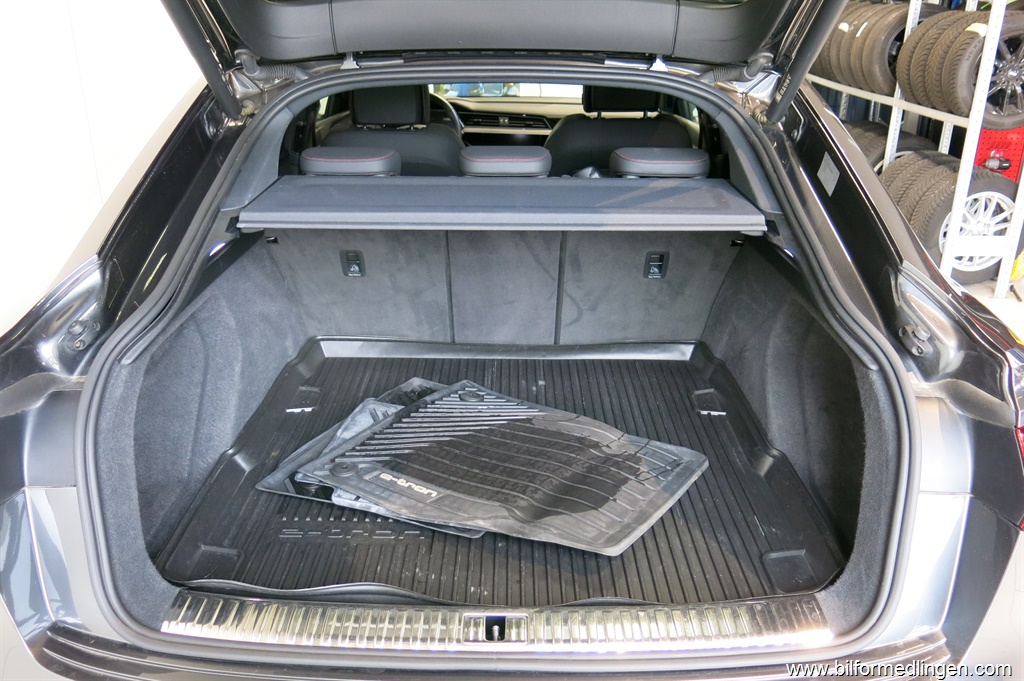 Bild 15 på Audi Q8 e-tron