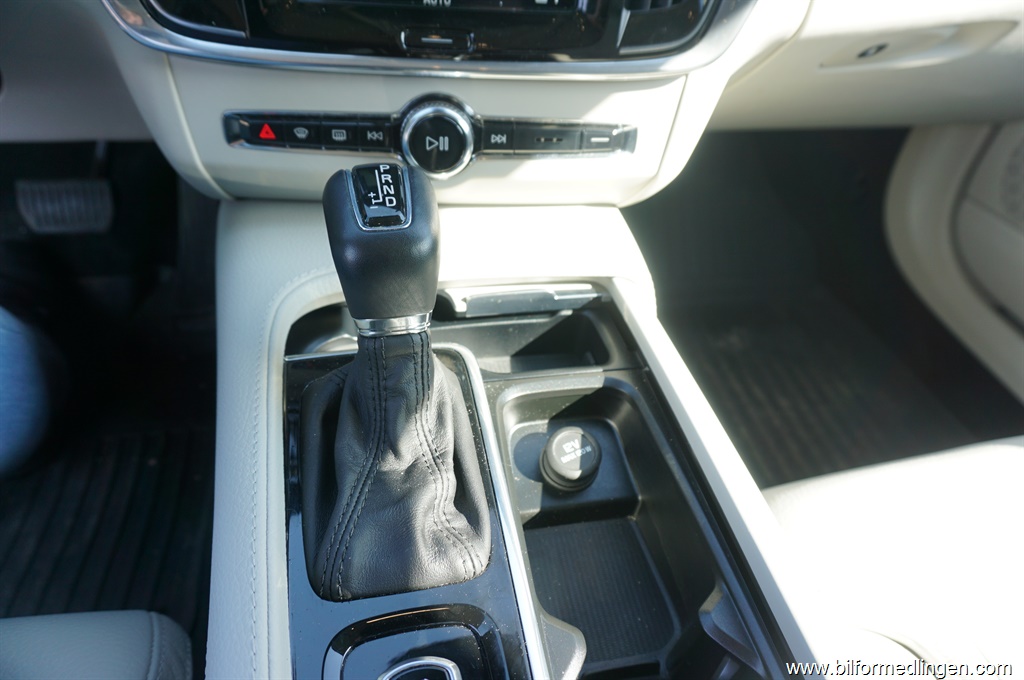 Bild 12 på Volvo V90