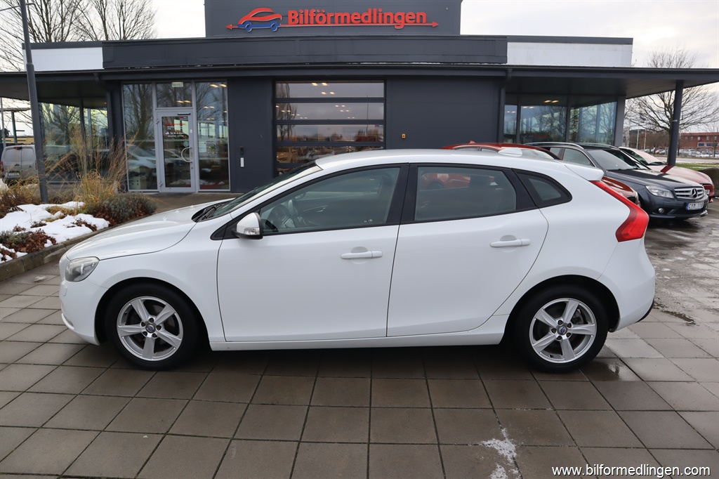 Bild 1 på Volvo V40)