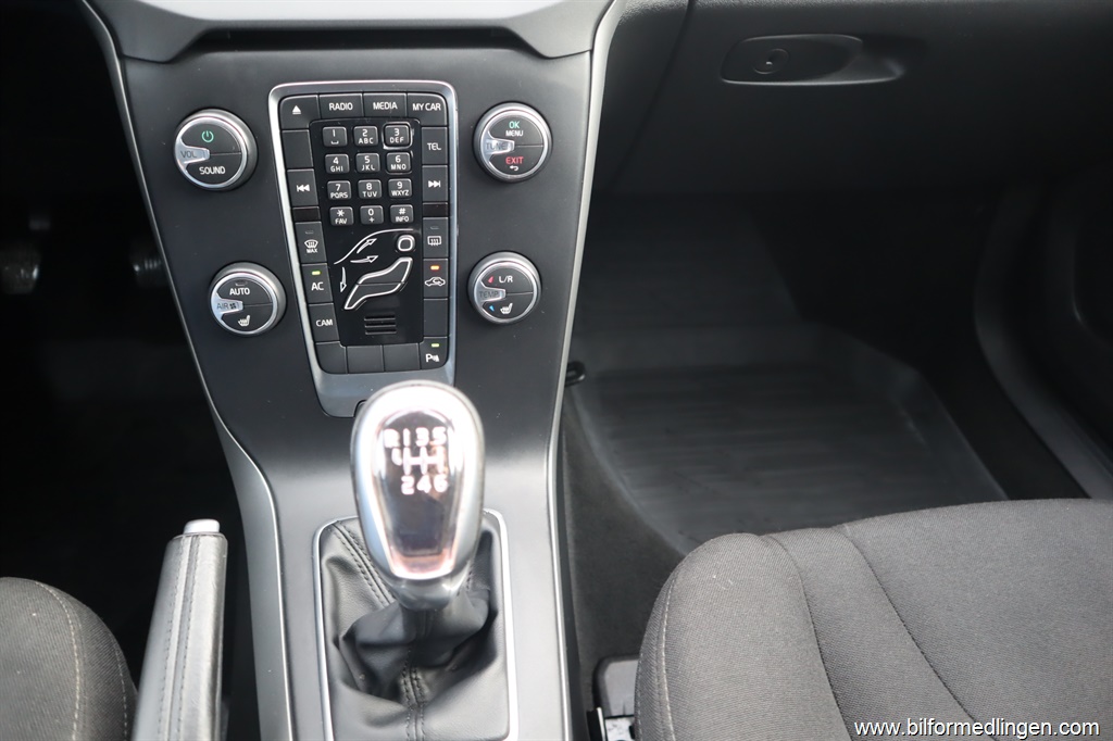 Bild 8 på Volvo V40