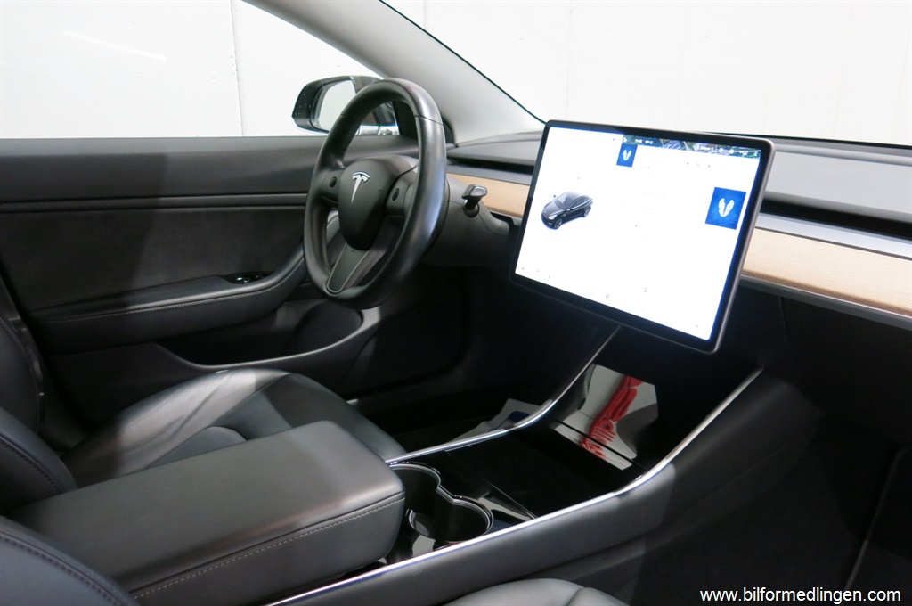 Bild 7 på Tesla Model 3