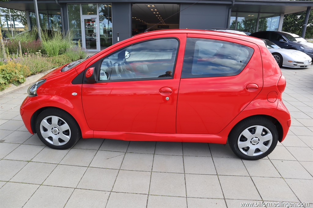 Bild 1 på Toyota Aygo)