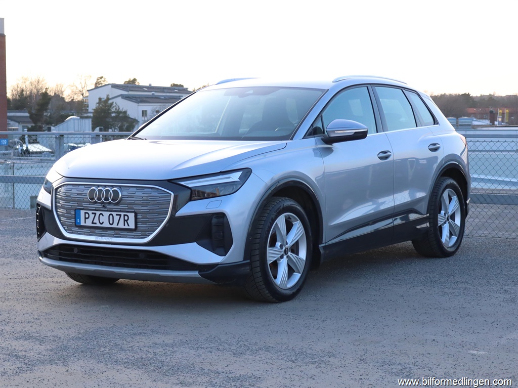 Bild 1 på Audi e-tron)