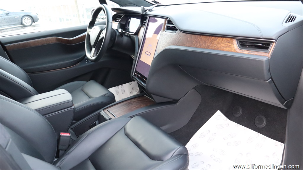 Bild 8 på Tesla Model X