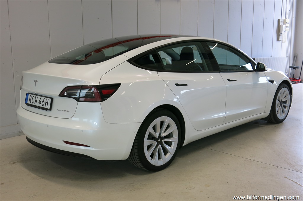 Bild 4 på Tesla Model 3