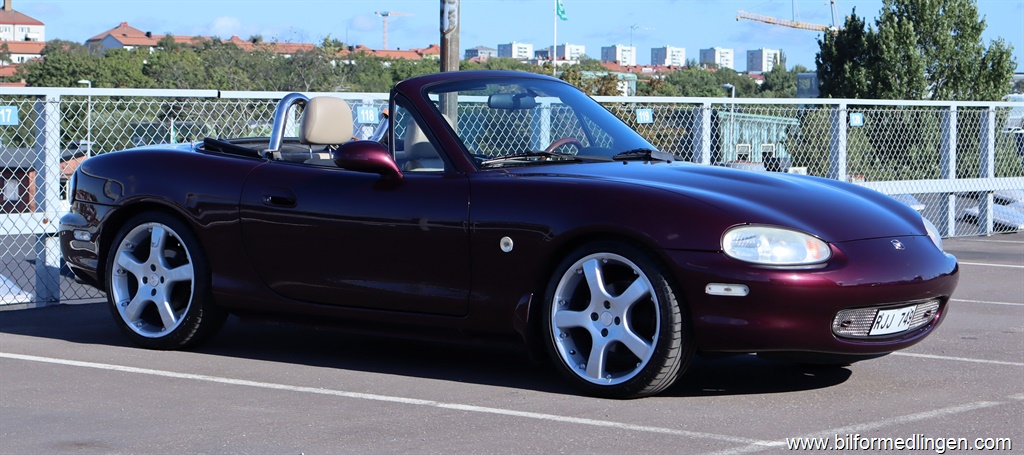 Bild 2 på Mazda MX-5 1.8 Cab Svensksåld Bild 2 på Mazda MX-5