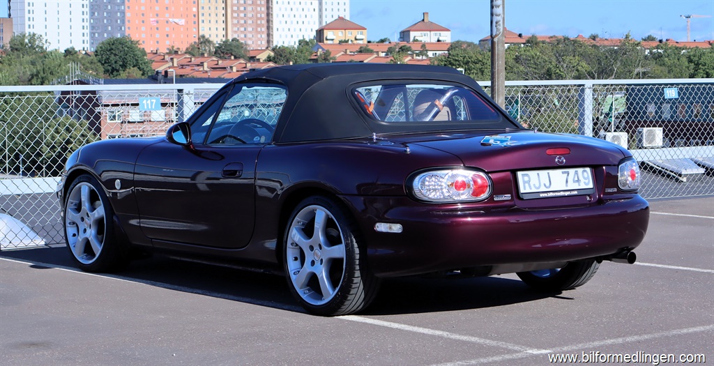 Bild 5 på Mazda MX-5 1.8 Cab Svensksåld Bild 5 på Mazda MX-5