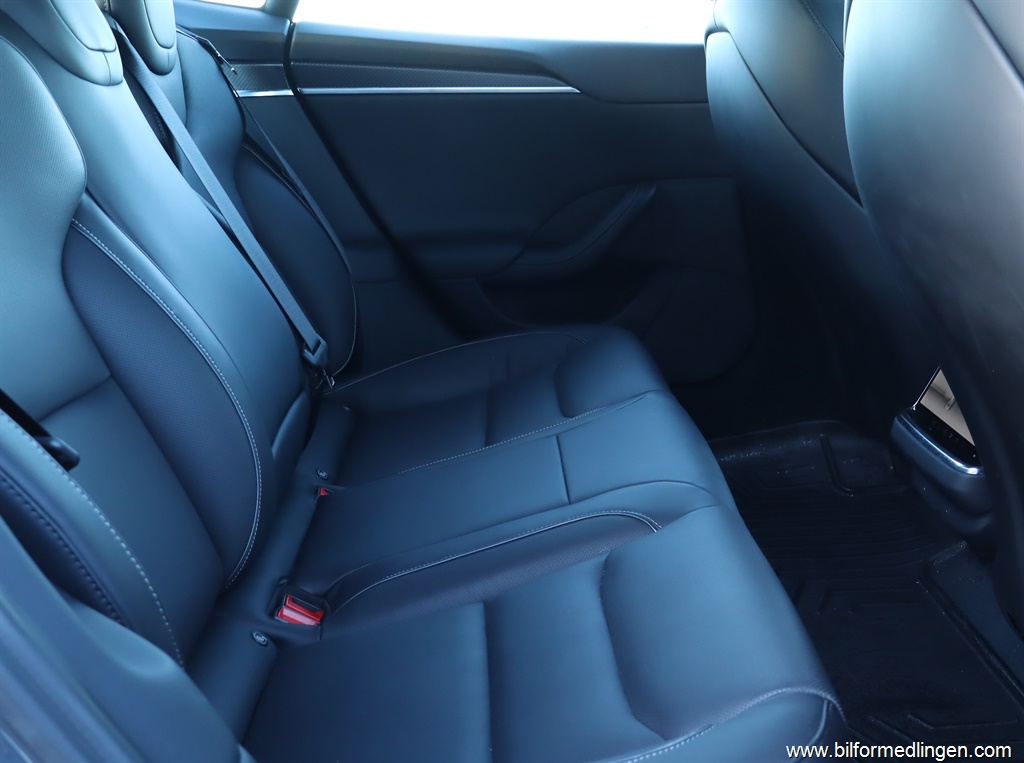 Bild 8 på Tesla Model S