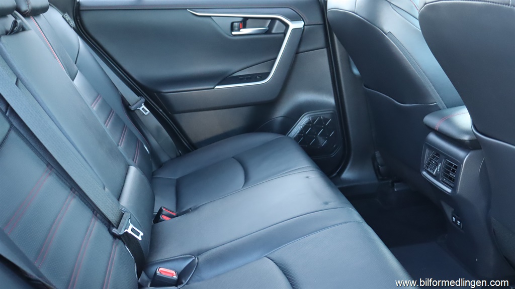 Bild 8 på Toyota RAV4