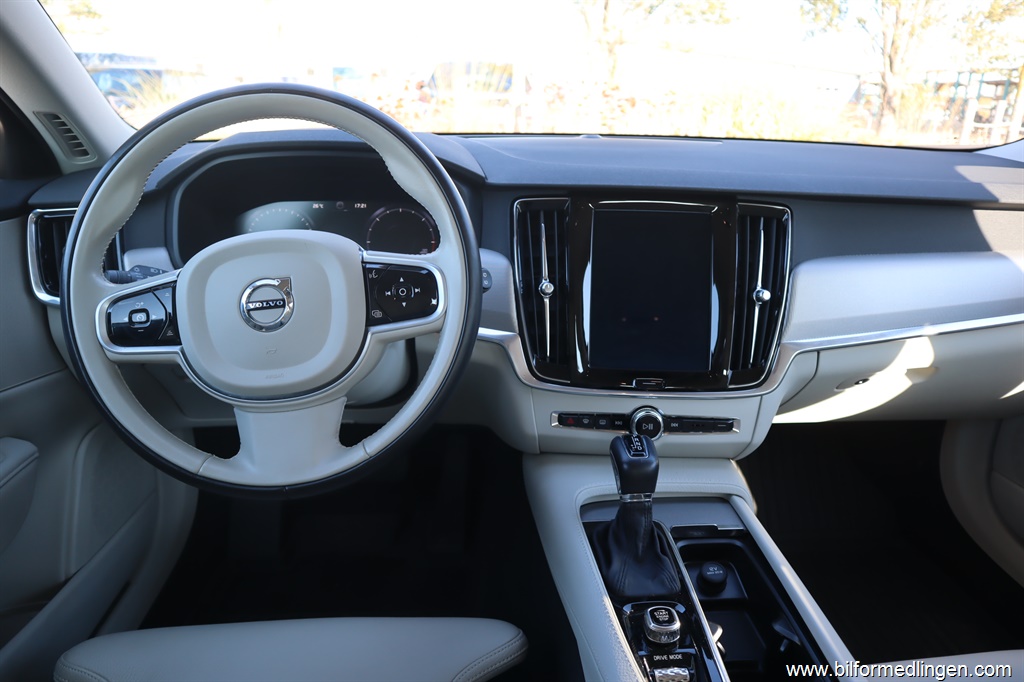 Bild 6 på Volvo V90