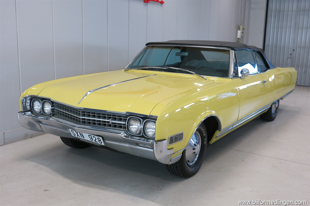 Bild 15 på Oldsmobile Ninety Eight