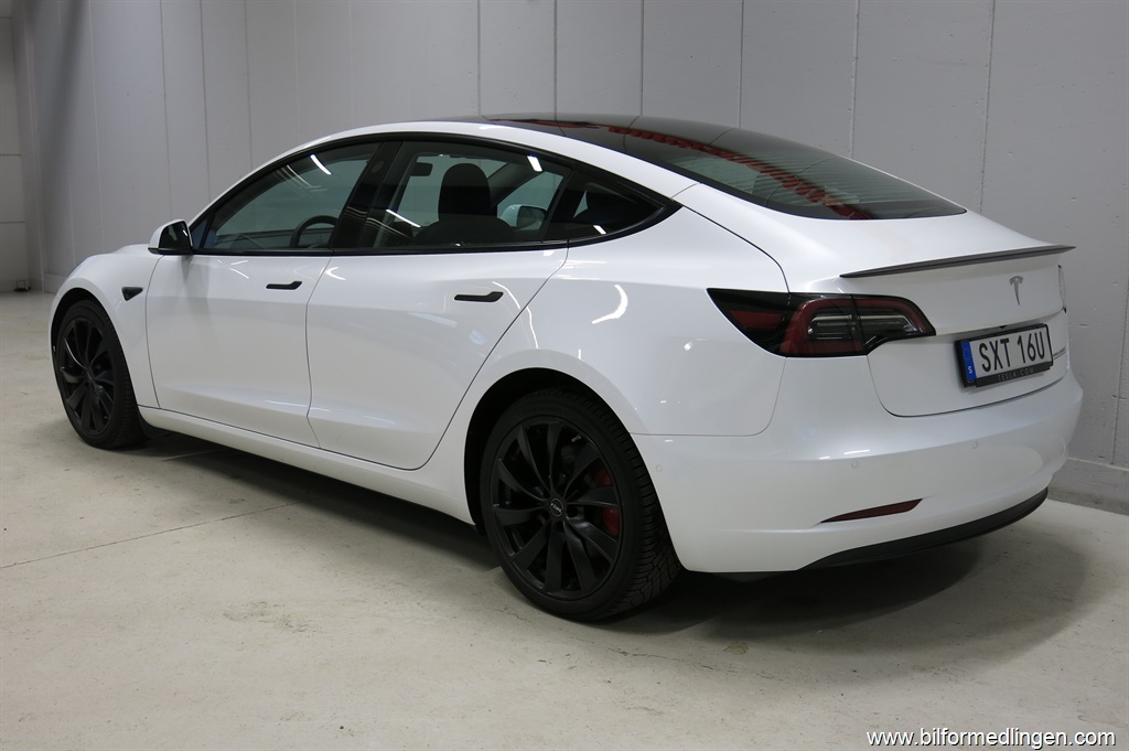 Bild 4 på Tesla Model 3