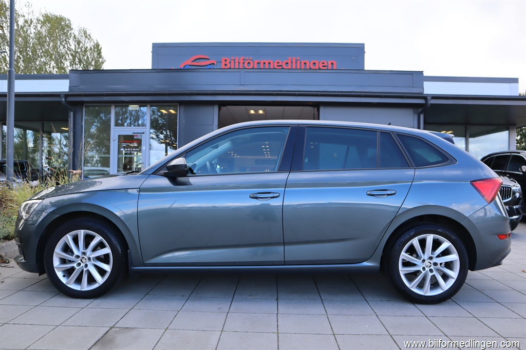 Bild 1 på Skoda Scala)