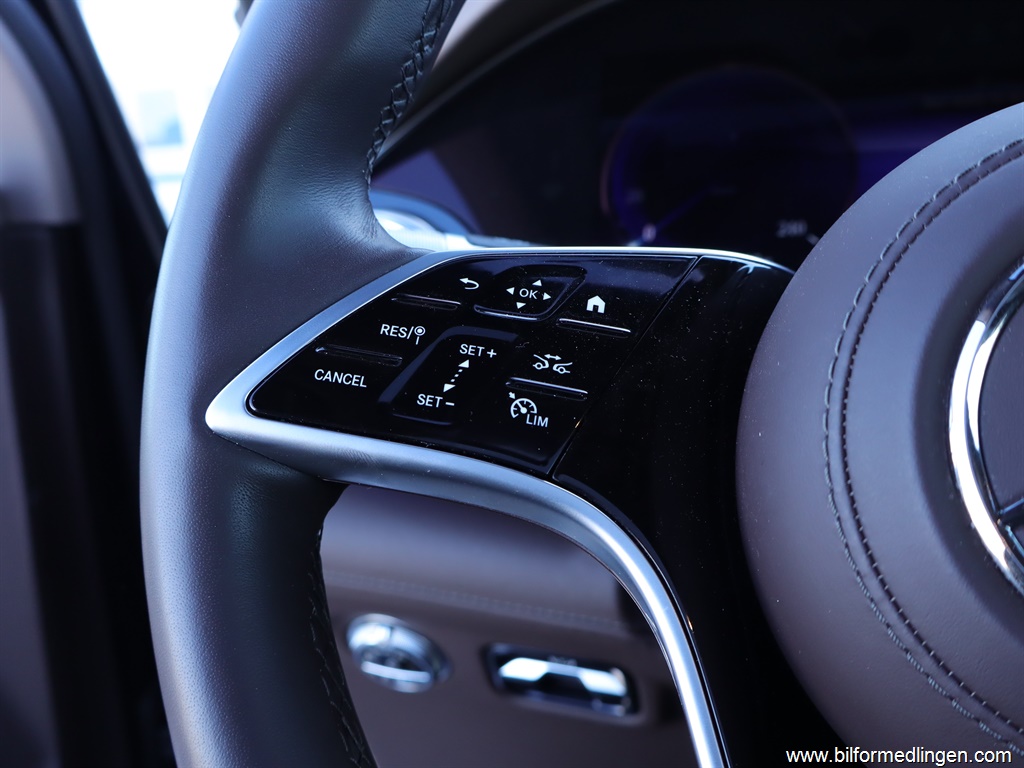 Bild 11 på Mercedes-Benz MAYBACH EQS