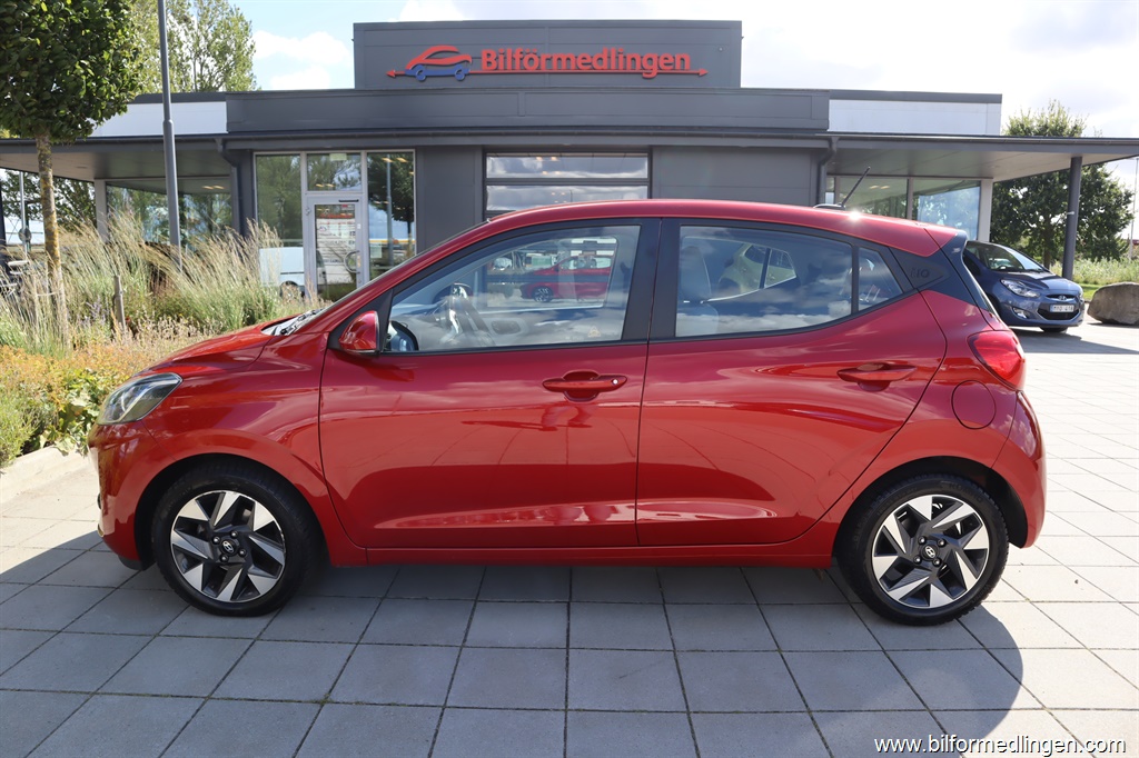 Bild 1 på Hyundai i10)