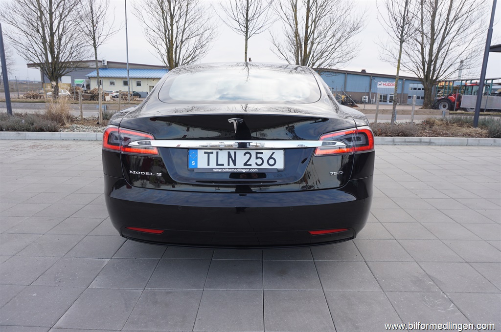 Bild 12 på Tesla Model S