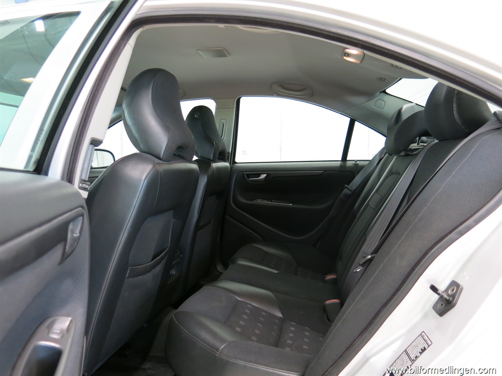 Bild 9 på Volvo S60