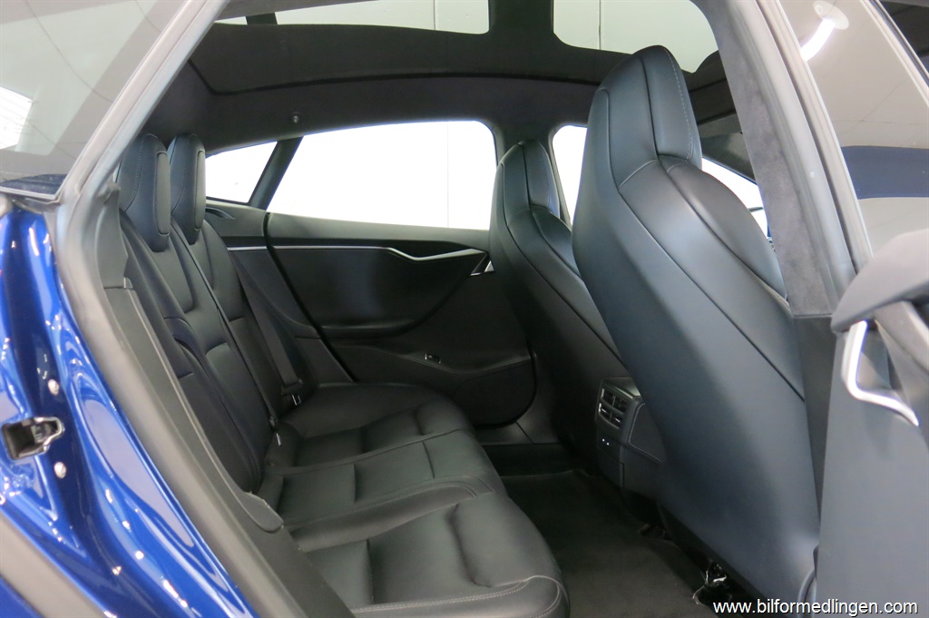 Bild 8 på Tesla Model S