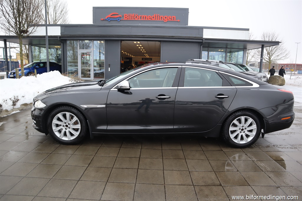 Bild 1 på Jaguar XJ)