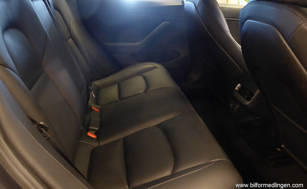 Bild 6 på Tesla Model 3