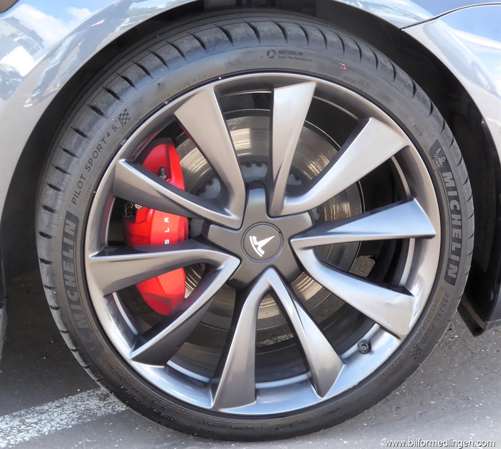 Bild 12 på Tesla Model 3