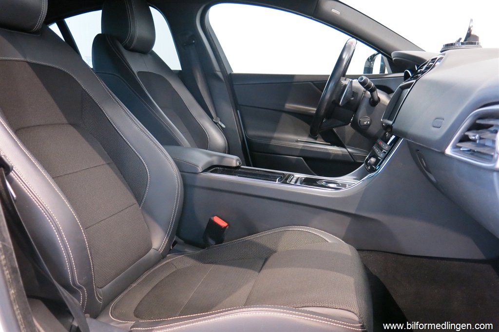 Bild 11 på Jaguar XE
