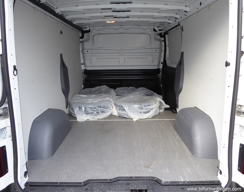 Bild 15 på Nissan NV300