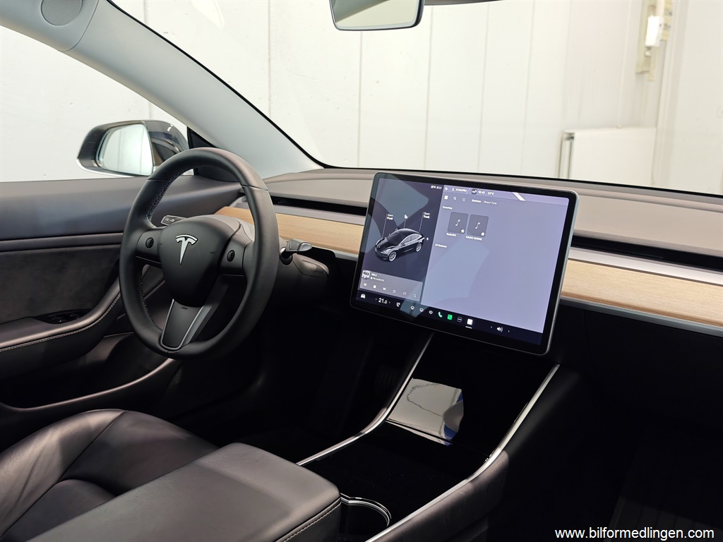 Bild 10 på Tesla Model 3