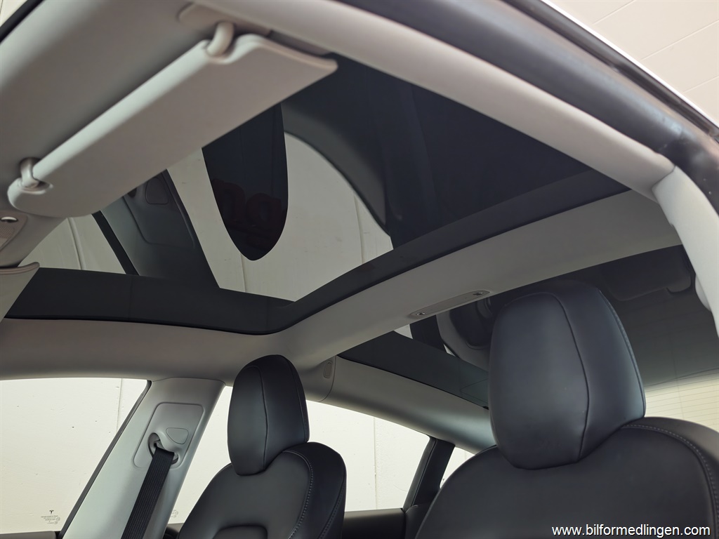 Bild 13 på Tesla Model 3