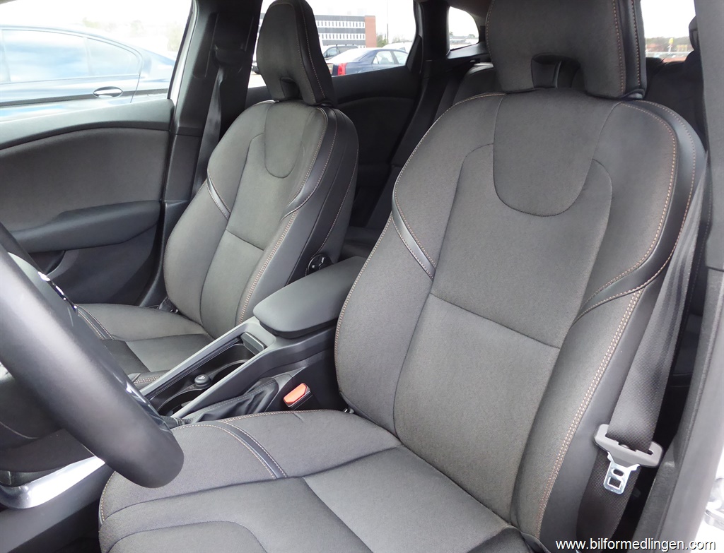 Bild 6 på Volvo V40