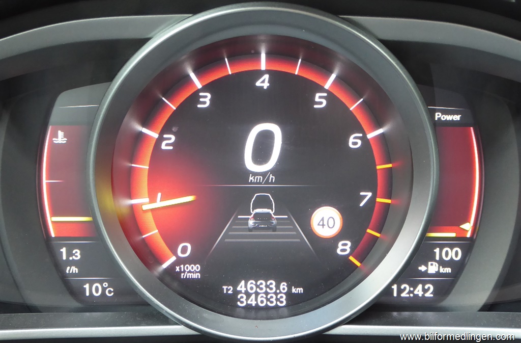 Bild 10 på Volvo V40