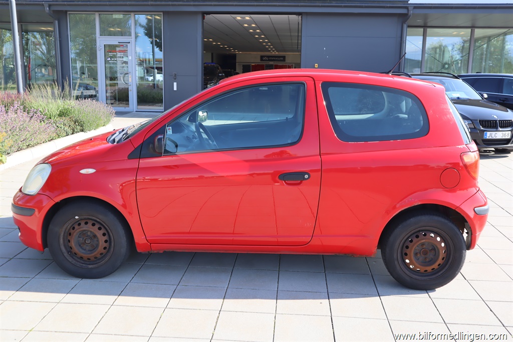 Bild 1 på Toyota Yaris)