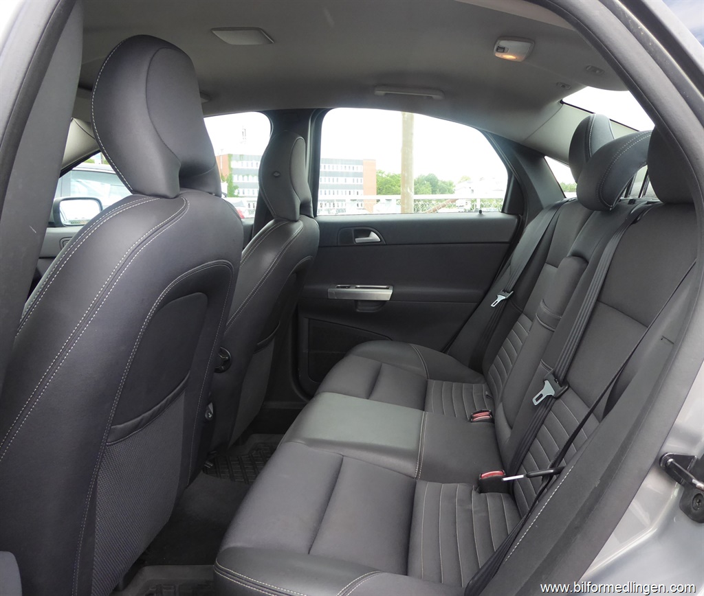 Bild 8 på Volvo S40