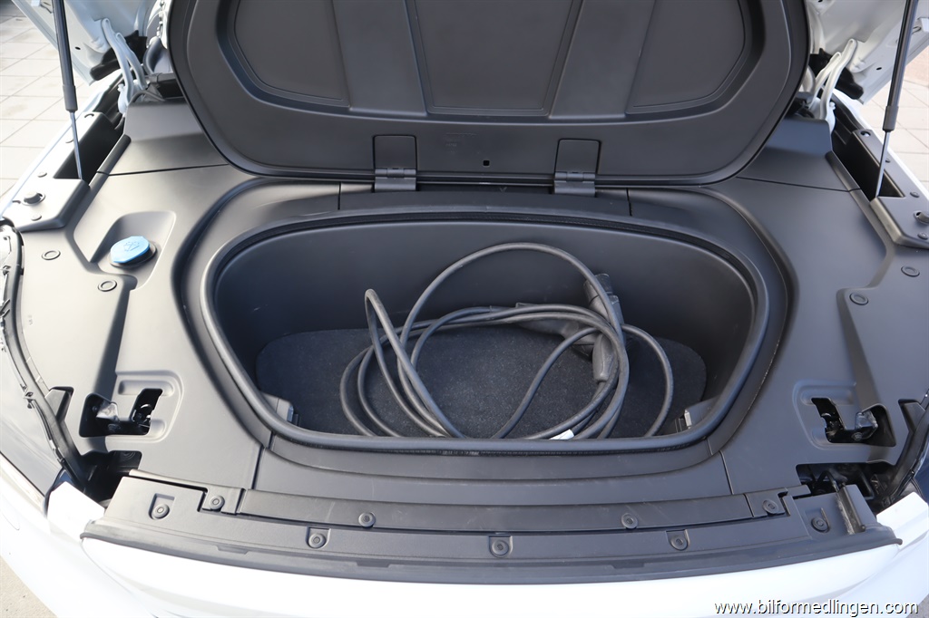 Bild 15 på Volvo C40