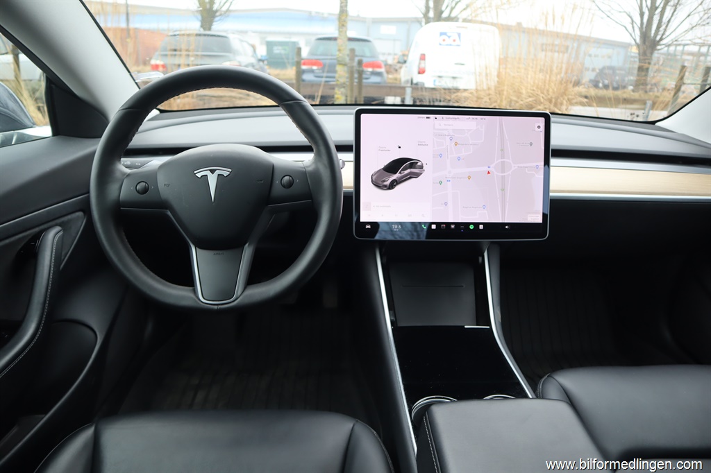 Bild 6 på Tesla Model 3