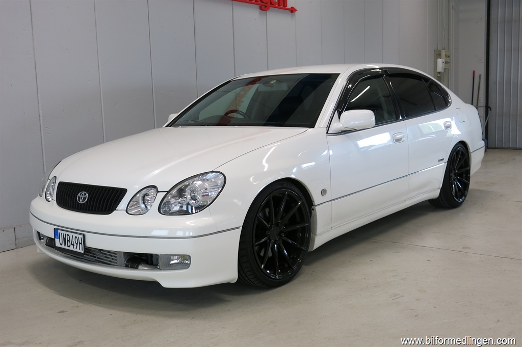 Bild 2 på Toyota Aristo V300