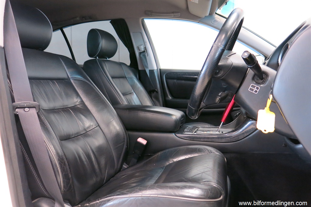 Bild 10 på Toyota Aristo V300
