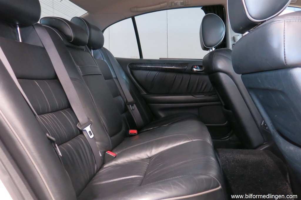 Bild 11 på Toyota Aristo V300