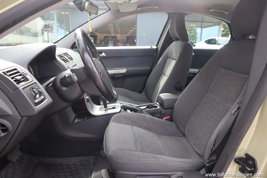 Bild 4 på Volvo S40