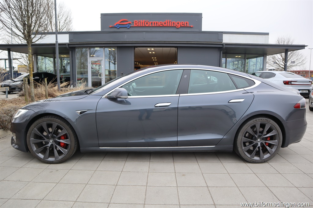 Bild 1 på Tesla Model S)